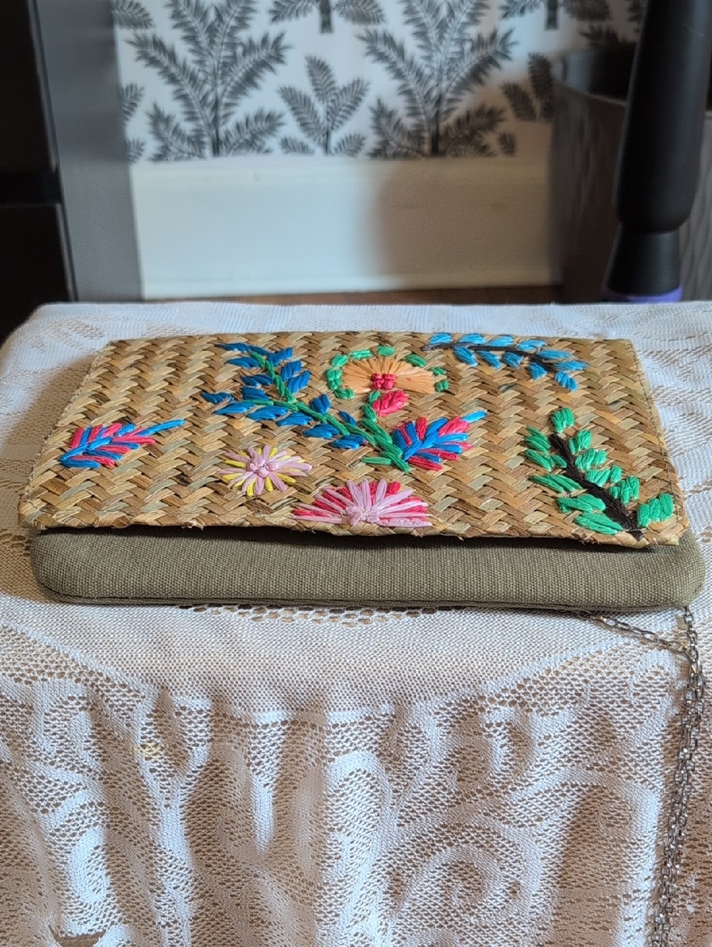 Woven Straw Crossbody Bag with Colorful Floral Embroidery - Natural NWOT - Picture 6 of 7